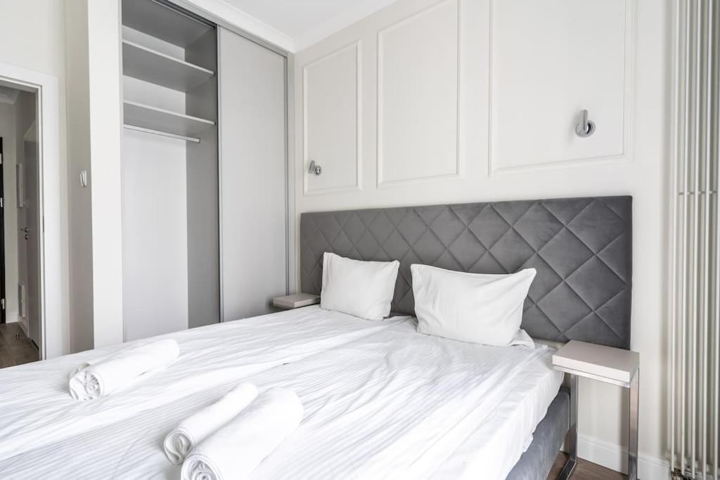 Chic & Luxury Apartment By Mennica Residence Warszawa Eksteriør bilde